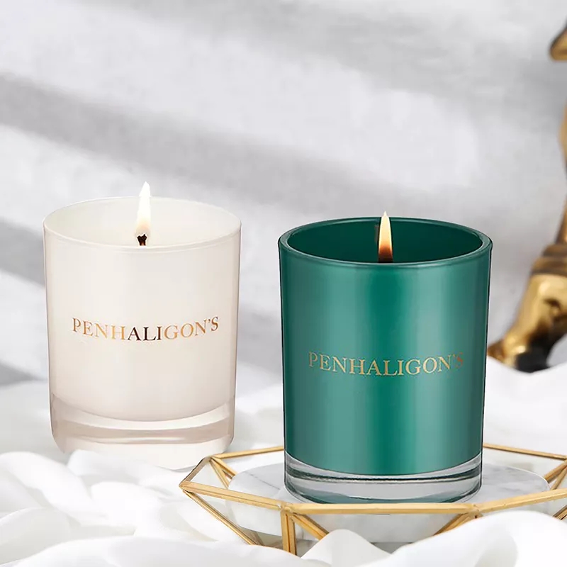 Tukku-ylelliset yksityiset merkkiset henkiset parantavat kristalli chakra-tuoksuiset soijavaha-aromaterapia kynttilät