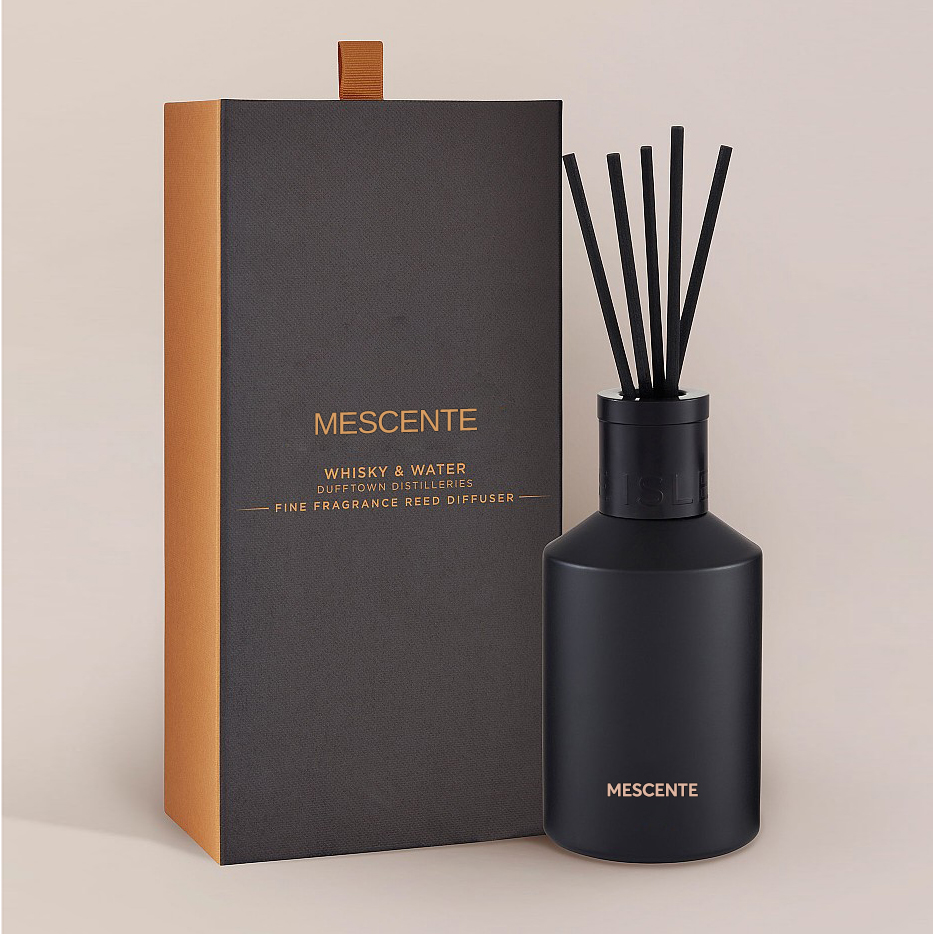 Decoration Oem Printed Box 20ml Neliönmuotoinen keraaminen Vranjes Wooden Cap House Hajuvesi Aromi Reed Diffuser Oil