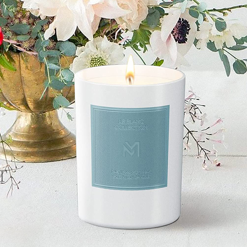 M&Scent-tukkumyynti räätälöidyt luksusmustat lasipurkit joulun aromaterapia soijavahakynttiläsarjat