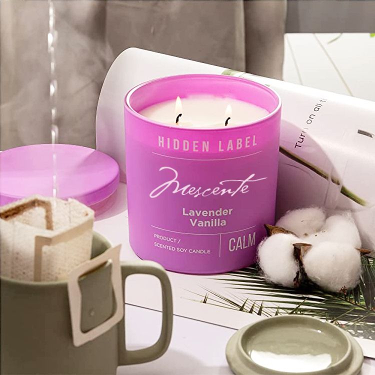 M&Scent Tukkumyynti Ylellinen Private Label Black Purkit Tuoksuiset soijavahakynttilät kristalleilla