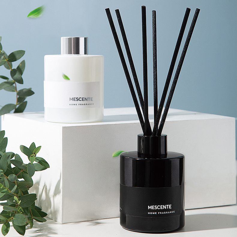 M&Scent Tukkukaupan Luxury Private Label -koristeellinen kukkapuikkokuitureed diffuusori tulpalla