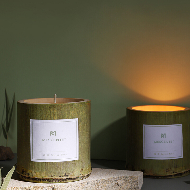 M&Scent ylelliset puiset kynttilänjalkakynttilät, jotka on tuoksuttu laatikolla