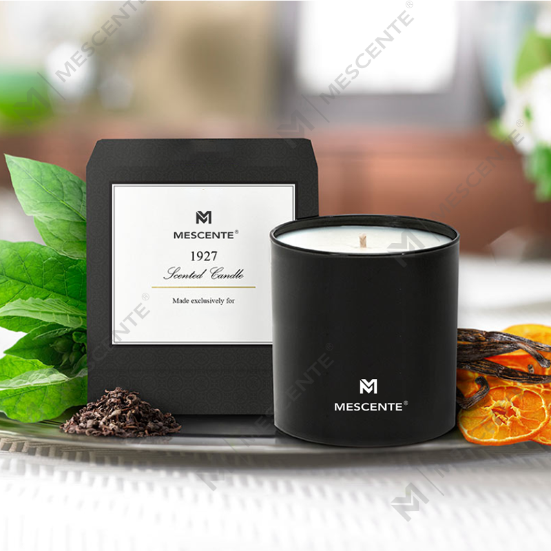 M&S-tuoksujen tukkumyynti Ylellinen oma merkki kromi miespuoliset aromaterapiakynttilät 22 unssia kristalleilla sisällä