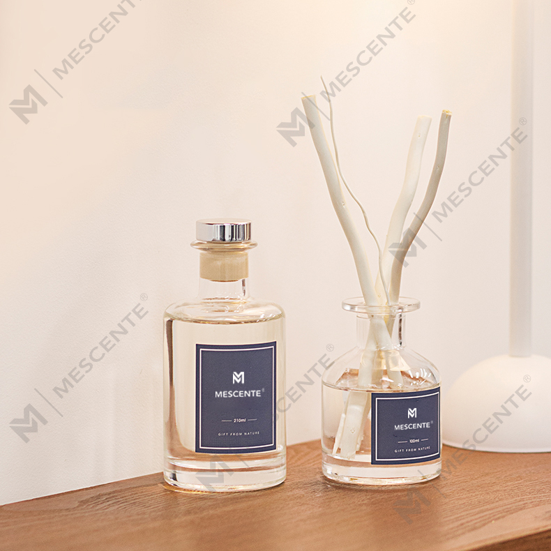 M&Scent-tukkukaupan luksuslasipullo 2025, uusi saapumis uusin design-ruokohajotin