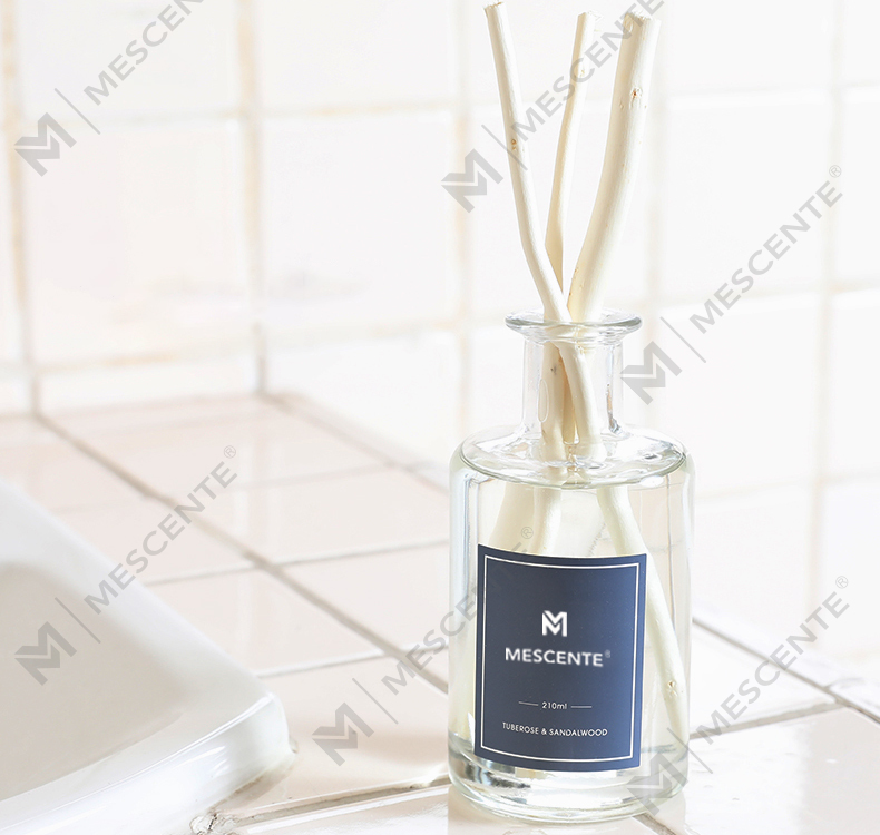 M&Scent-tukkukaupan luksuslasipullo 2025, uusi saapumis uusin design-ruokohajotin