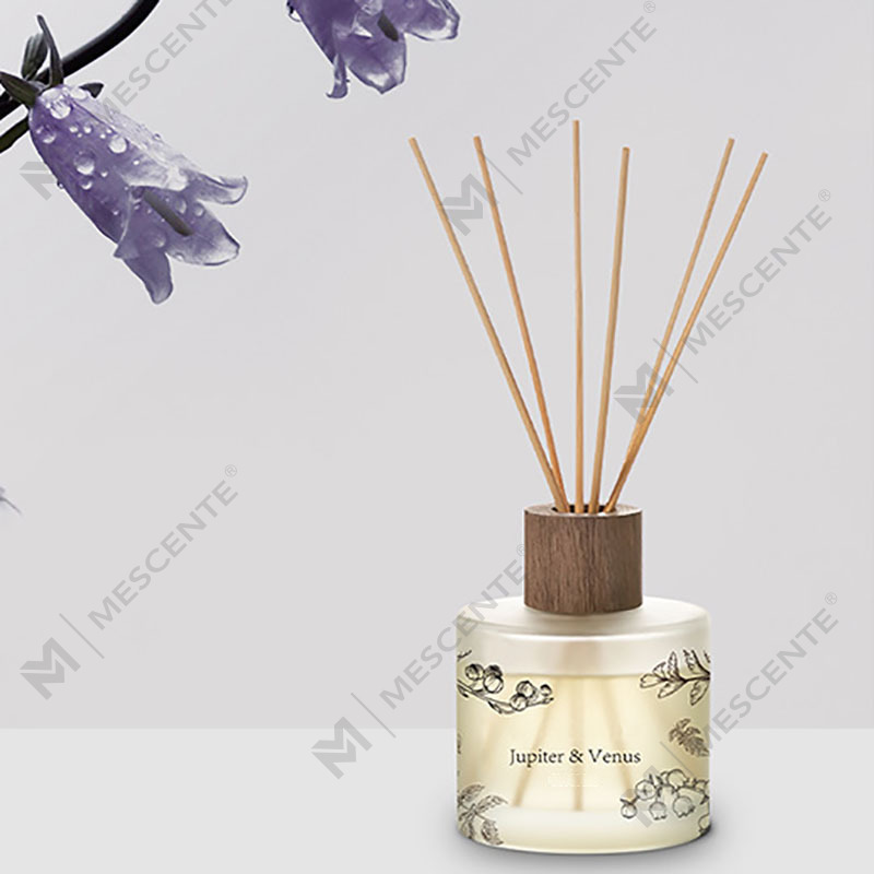 M&Scent Tukkukaupan Ylellinen Räätälöity Koriste Amber Glass No Fire Ainutlaatuinen Läpinäkyvä kukkainen Aromi Reed Diffusori