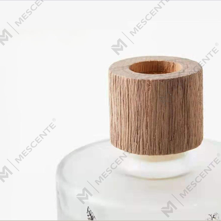 M&Scent Tukkukaupan Ylellinen Räätälöity Koriste Amber Glass No Fire Ainutlaatuinen Läpinäkyvä kukkainen Aromi Reed Diffusori