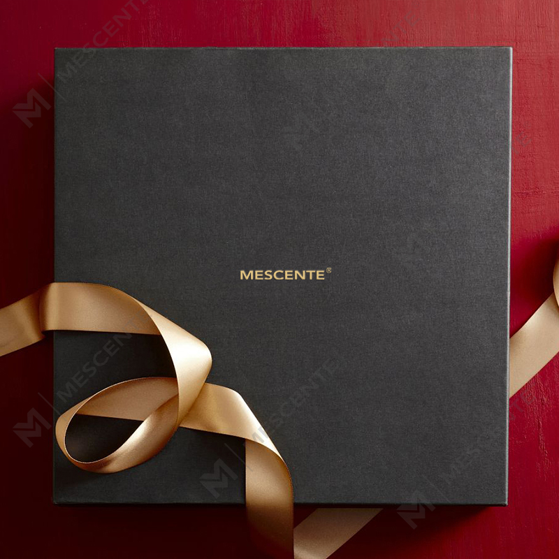 M&Scent Luxury Custom Jar Home Tuoksu Joulun tuoksuiset soijavahakynttilät kannella