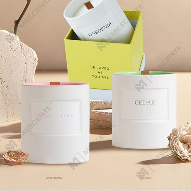 M&Scent tukkumyynti räätälöityjä ylellisiä kodin tuoksuja lasipurkkeja tuoksuvia soijavahakynttilöitä
