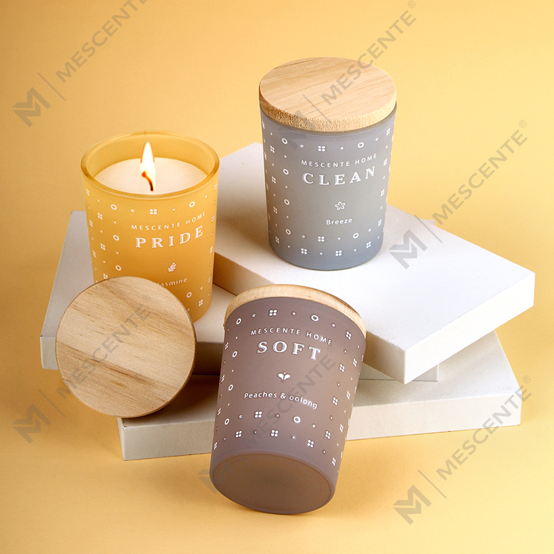 M23352 3 Pack Household Soy Wax Aromaterapia Tuoksukynttiläsarja