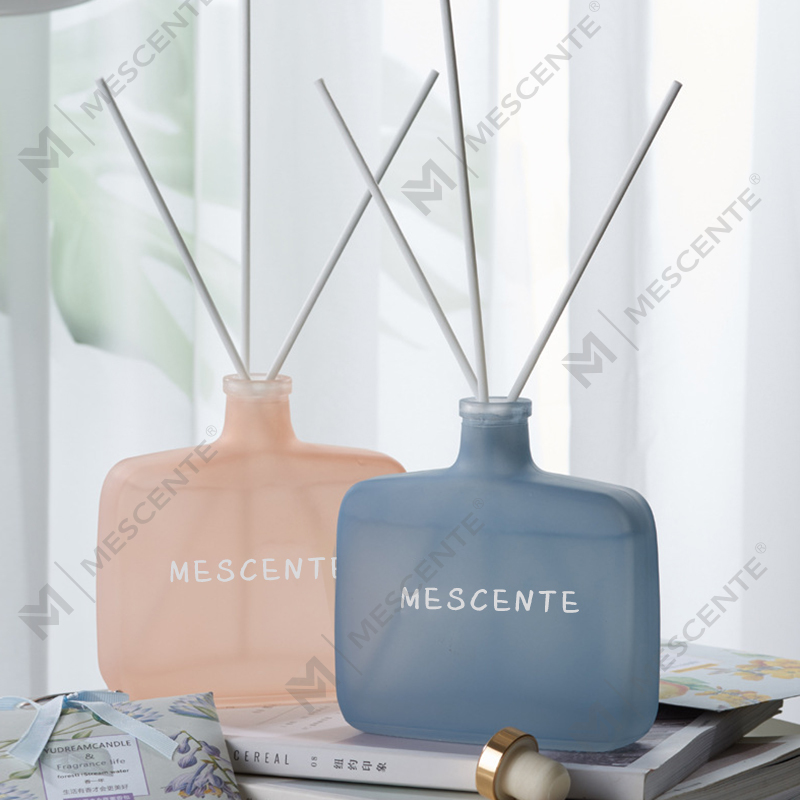 Kynttilän ja ruokohajotin lahjasetti, tuoksukynttilät Aroma Reed diffuusori