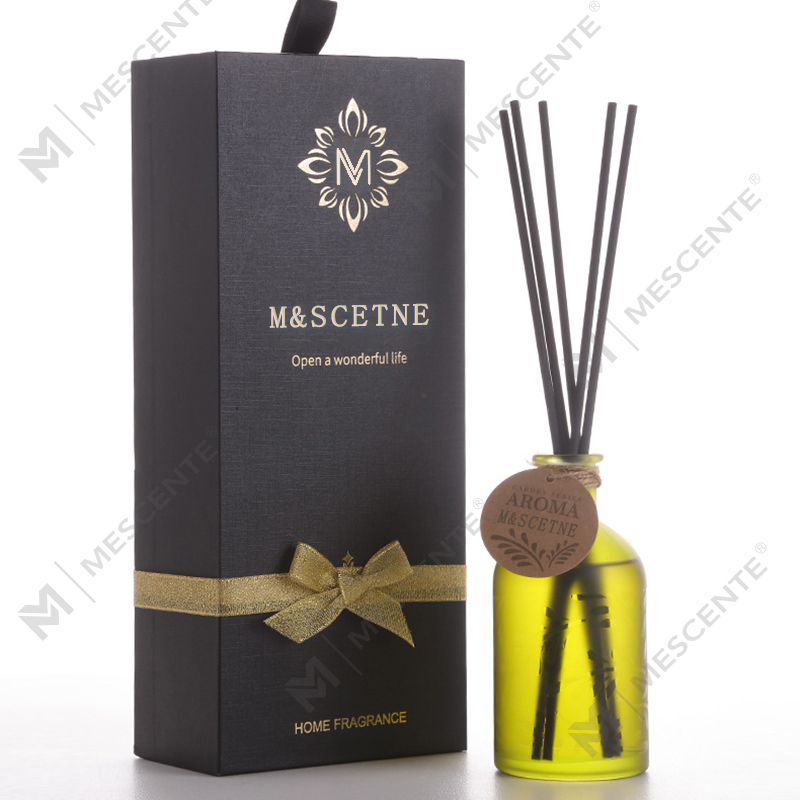 M&Scent Luxury Custom Private Label lasipullo kukka nestemäinen Reed diffuusori lahjapakkauksella
