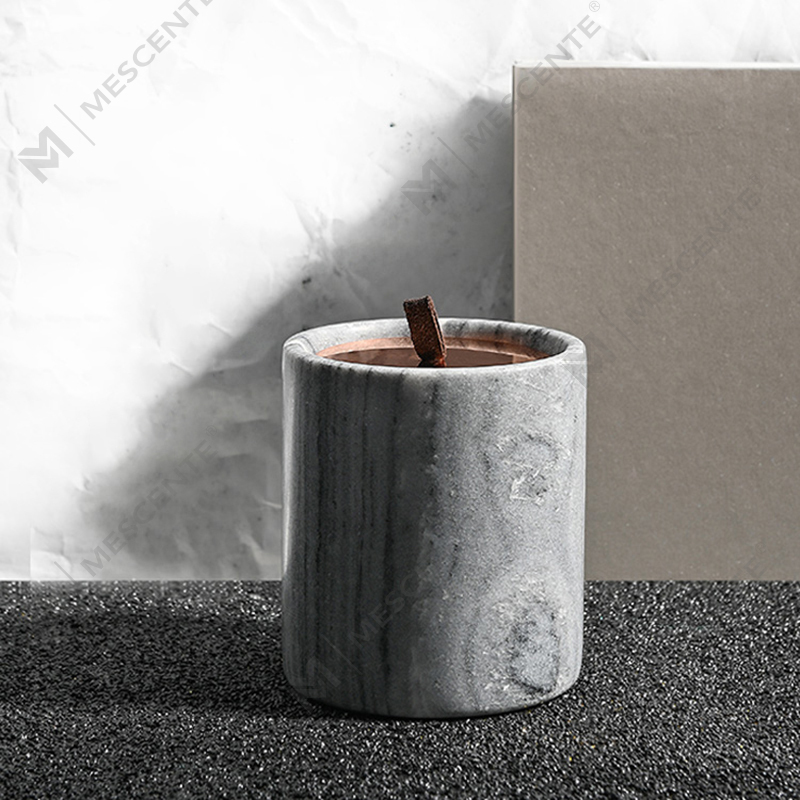M&Scent-tukkukaupan ylelliset mukautetut koristeet yksityiset merkkiset musta lasikristalli tuoksuiset soijavahakynttilät