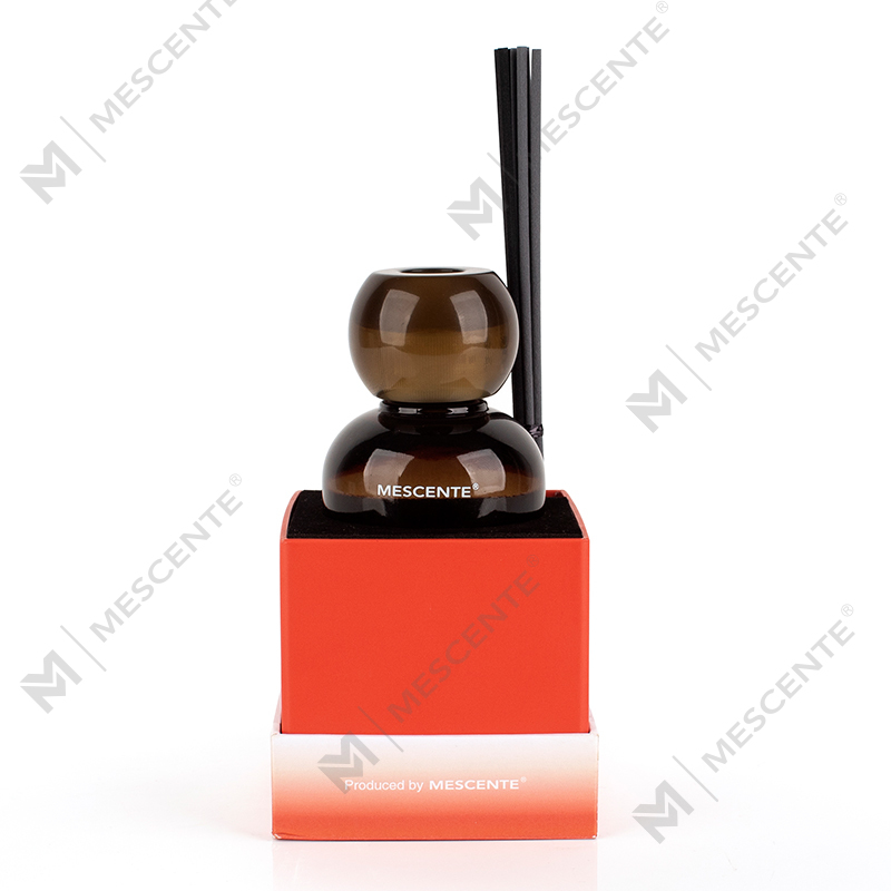 150 ml lasipullo huonekalujen tuoksuhajotin M23050
