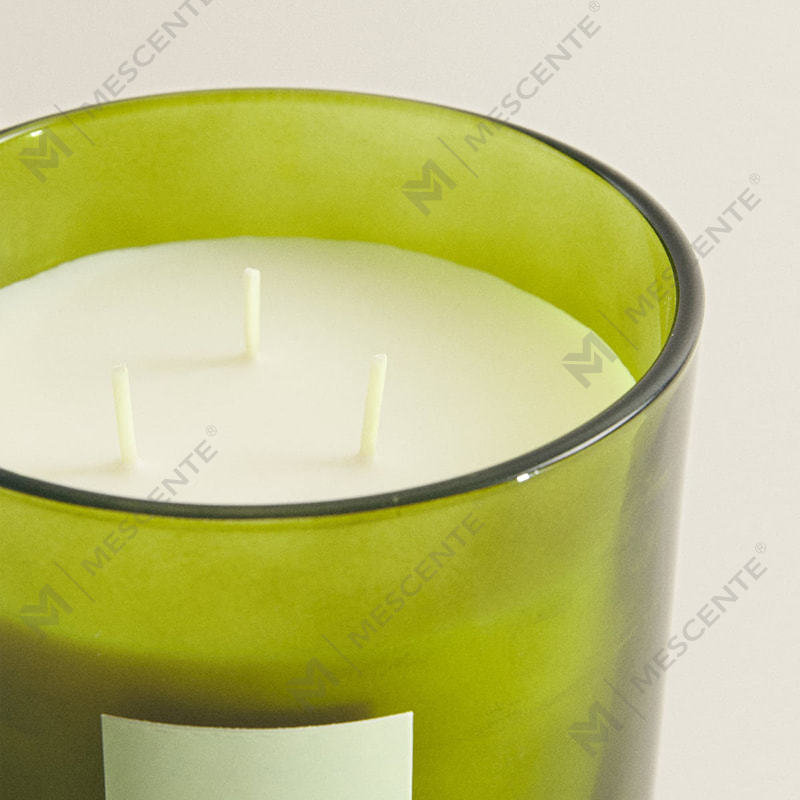 M&Scent Party Relax -tuoksuinen santelipuukynttilä, täytettävät miesten kynttilät A29273