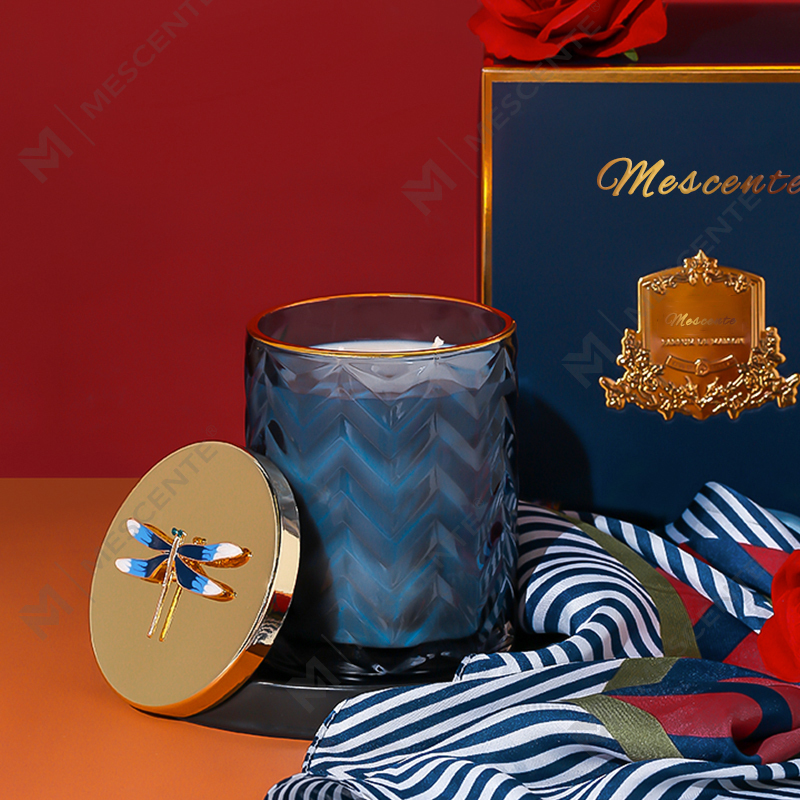 M&Scent Wholesales Custom Private Label -säiliö Aromaterapia Tuoksuinen Tuoksu Aroma Soija Kynttilät kristalleilla