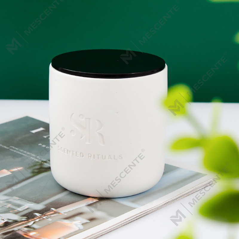 M&S-tuoksu Custom Logo Halvat keraamiset purkit puisilla kansilla Kynttilä, kookosvaha-ylelliset kynttilät