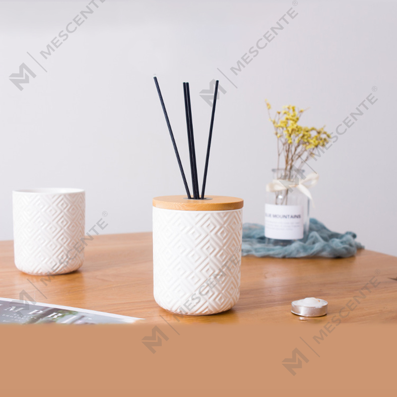 M&Scent 100 ml 200 ml pyöreä keraaminen aromikoristeleva lasipullo, Reed diffuusori