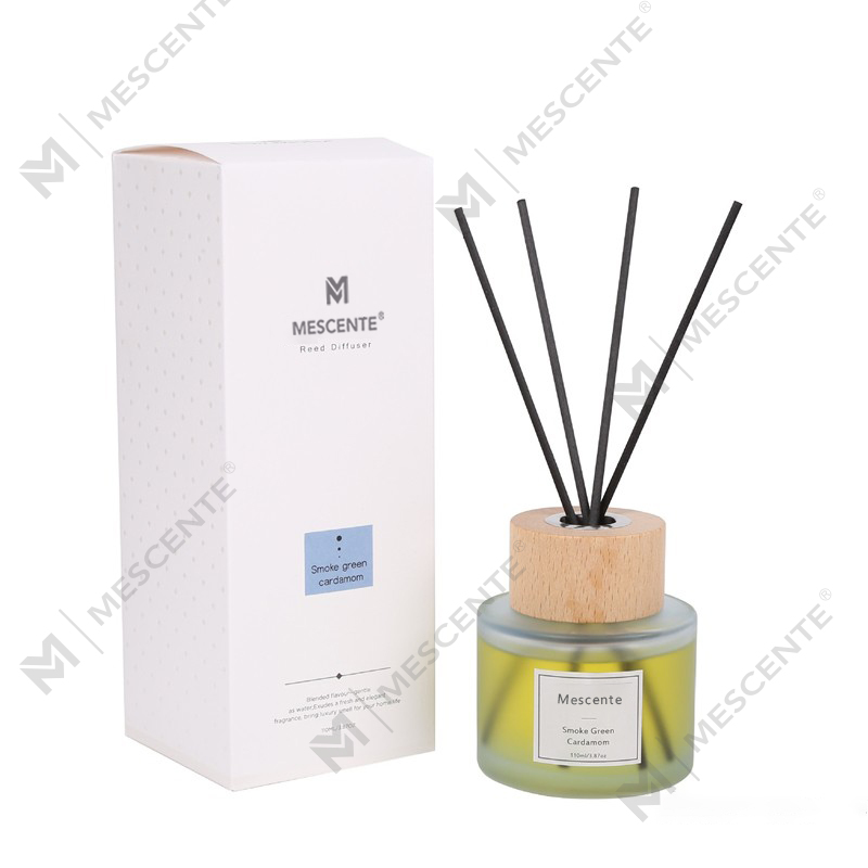 M&Scent tukkukaupan ylellinen yksityisen merkkien lasipullon ruokohajotin tulpalla