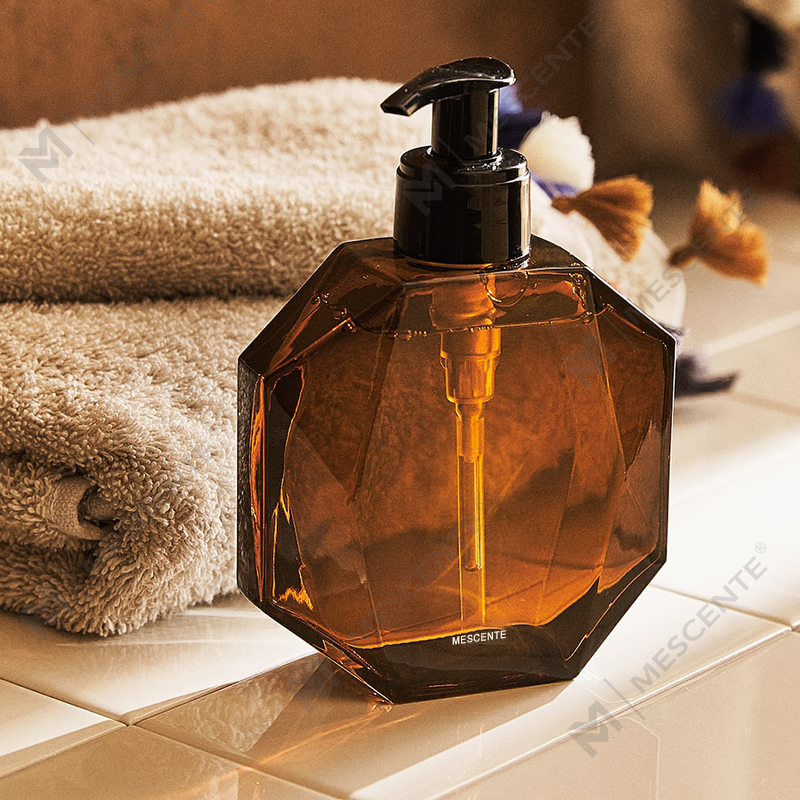 Private Label eteerinen öljy huonesuihke Box M&scent Custom Luxury Room & liinavaatteiden ilmanraikastimet lasipullo, värilaatikko neste