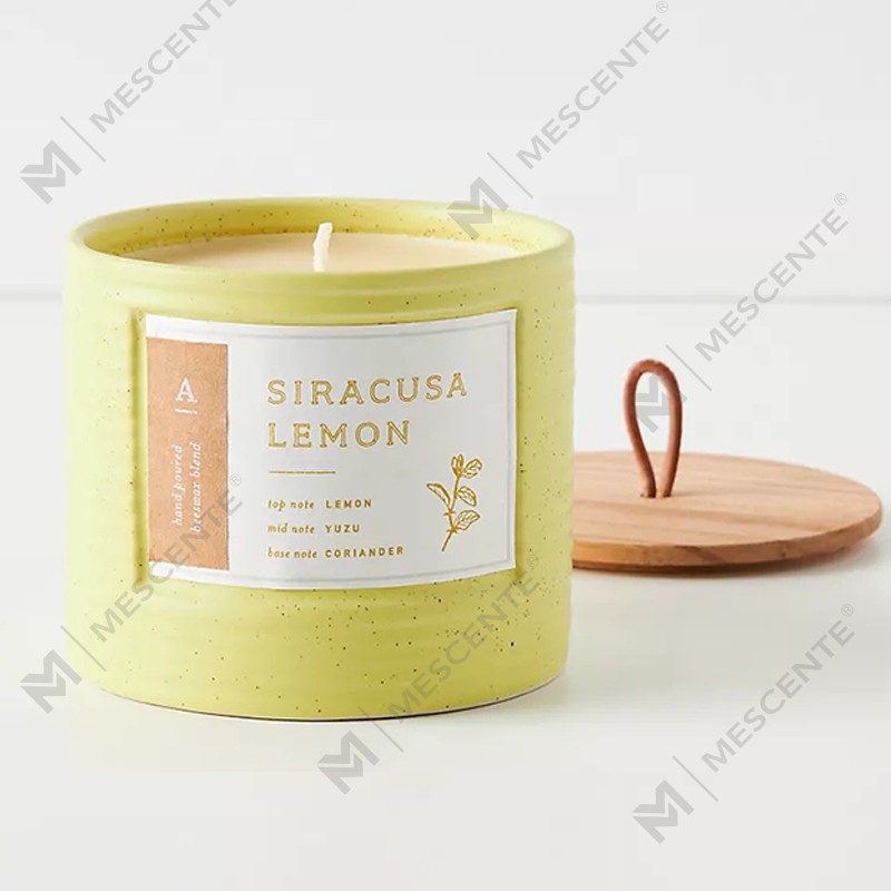 M&Scent Private Label värilliset keraamiset purkit Tuoksuiset soijavahaiset tyylikkäät kynttilät