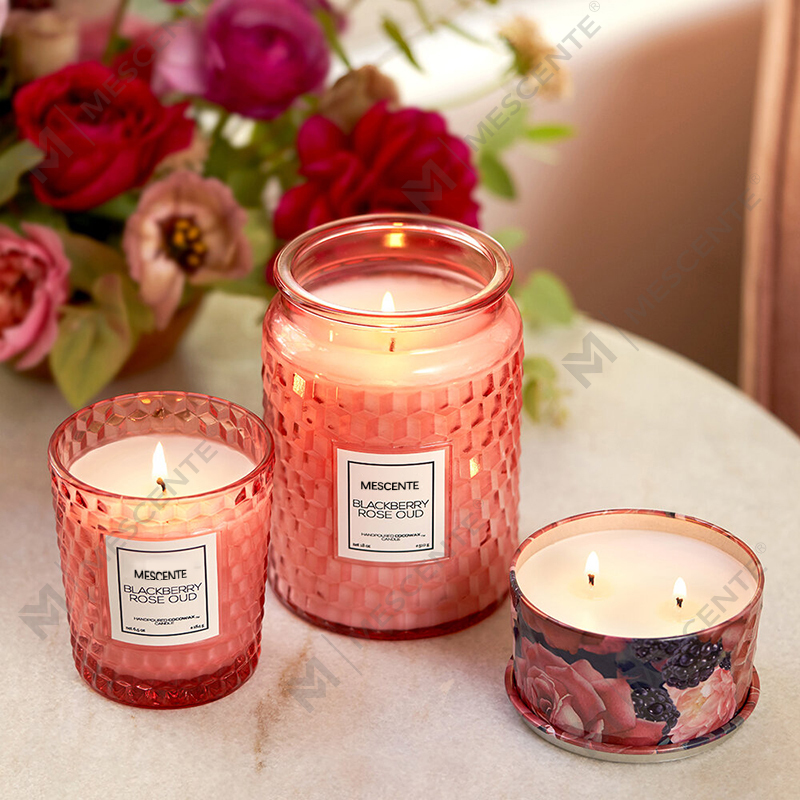 M&Scent räätälöity joulukoristelu Blackberry Rose Oud -kuvakkeen kynttilä
