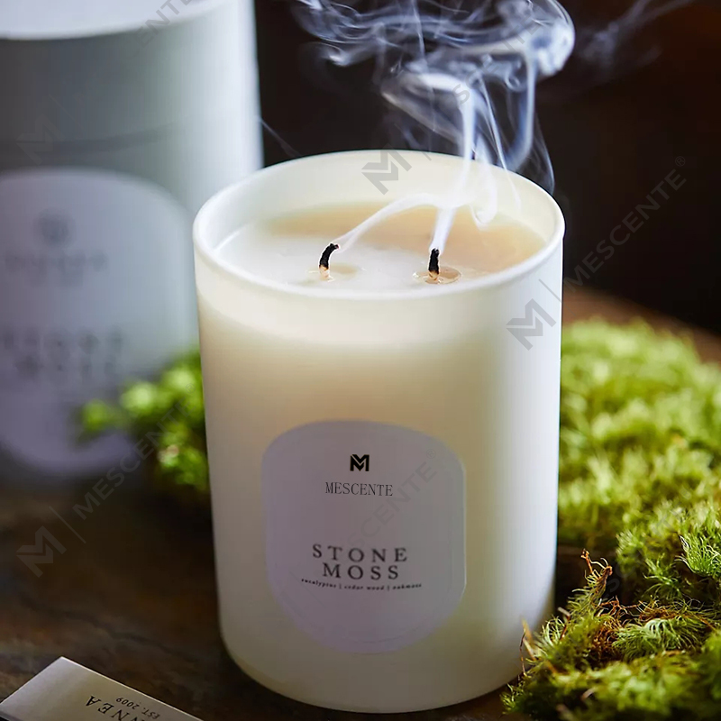 M&Scent Custom Logo Meditaatio Myrkyttömät Kivet Yrtti Käsin kaadetut luonnolliset tuoksuiset soijavahakristallikynttilät