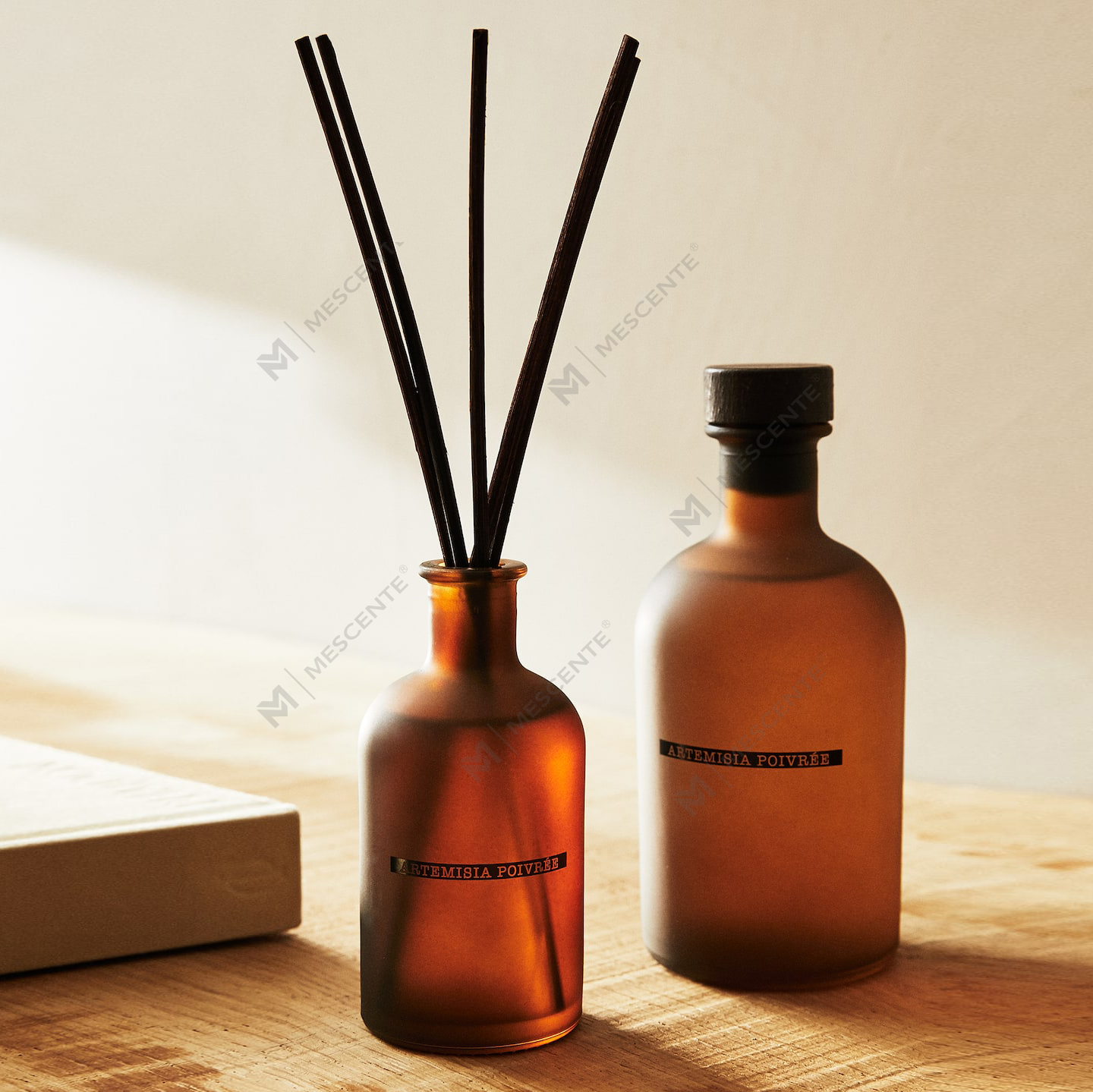 Ylellinen suuri musta himmeä pullo 50 ml 300 ml kuivattu kukka kukka-aromi eteerinen öljy ruoko diffuusori öljysetti Bulkki